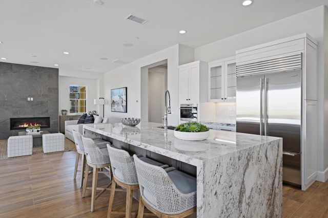 48485 Old Stone Trail, Palm Desert, CA 92260