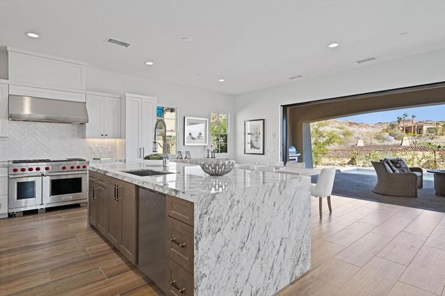 48485 Old Stone Trail, Palm Desert, CA 92260