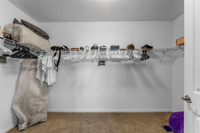 11865 SW 252nd Ter, Homestead, FL 33032