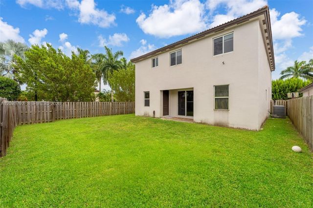 11865 SW 252nd Ter, Homestead, FL 33032