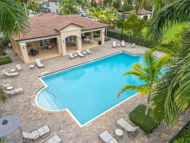 11865 SW 252nd Ter, Homestead, FL 33032