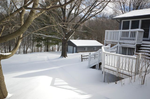 2639 Hammond Highlands Drive, East Bay Twp, MI 49696