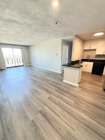 100 Grand View Ave 9c, Quincy, MA 02170