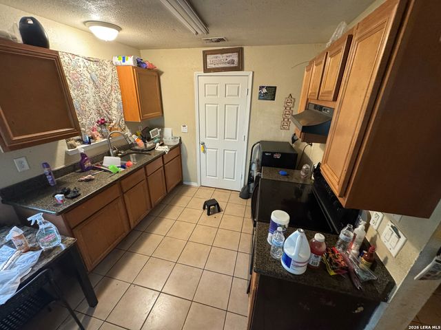 114 Elliott, San Antonio, TX 78225