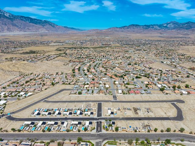 13829 Scenic Crest Circle, Desert Hot Springs, CA 92240