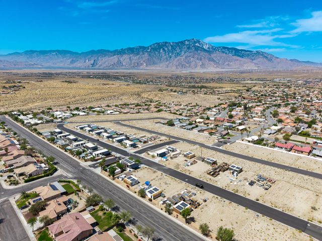 13829 Scenic Crest Circle, Desert Hot Springs, CA 92240