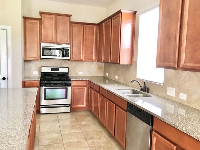 2935 Eden Trail Lane, Richmond, TX 77406