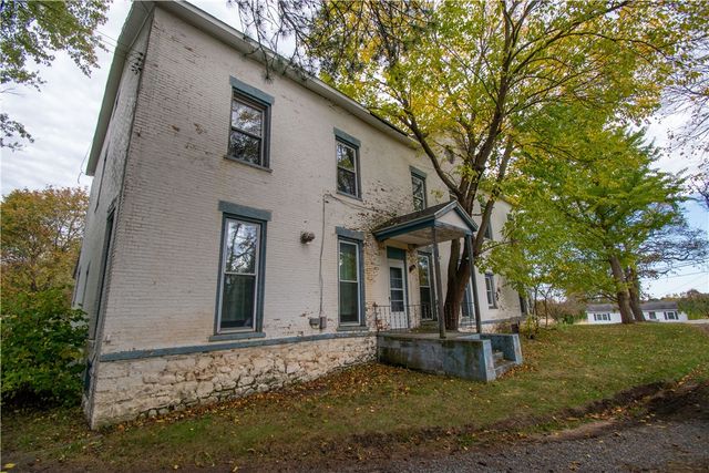 2770 Pre Emption Road, Geneva Town, NY 14456