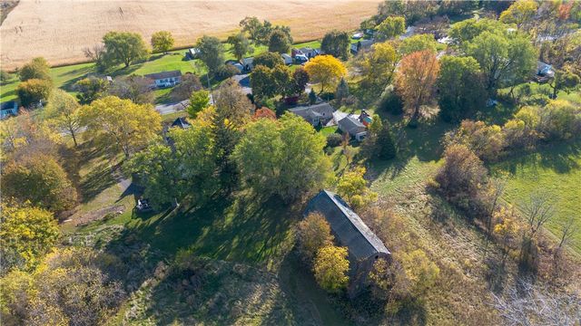 2770 Pre Emption Road, Geneva Town, NY 14456