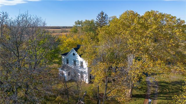 2770 Pre Emption Road, Geneva Town, NY 14456