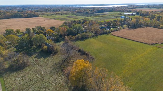 2770 Pre Emption Road, Geneva Town, NY 14456