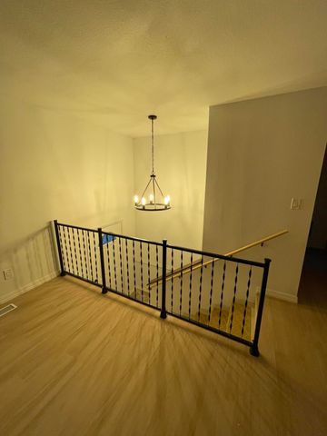 292 Rea Street, Hollister, MO 65672