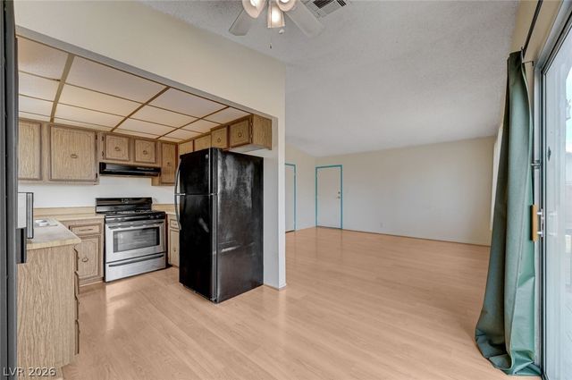 6304 Espinosa Avenue, Las Vegas, NV 89108