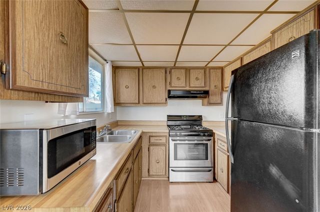 6304 Espinosa Avenue, Las Vegas, NV 89108