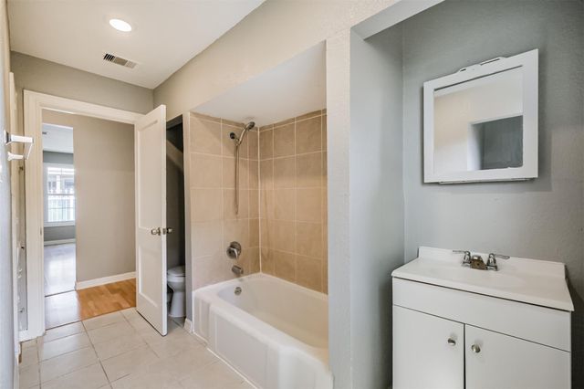 7815 Harding Street A, Houston, TX 77012