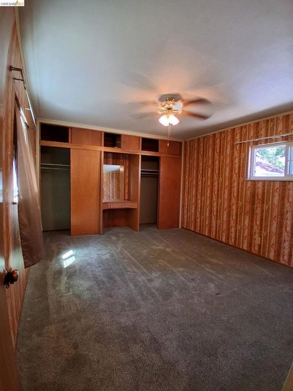 Image 27 of property listing at 125 Oak Place, Pittsburg, CA 94565