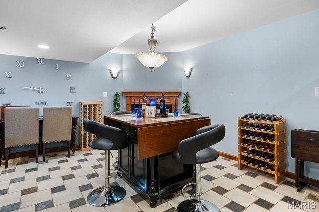 125 Oak Hill Drive, Maryville, IL 62062