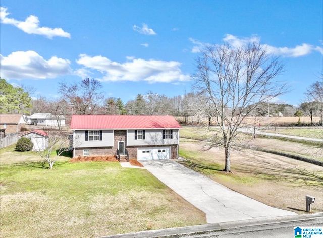 1518 5TH AVENUE SE, Cullman, AL 35055
