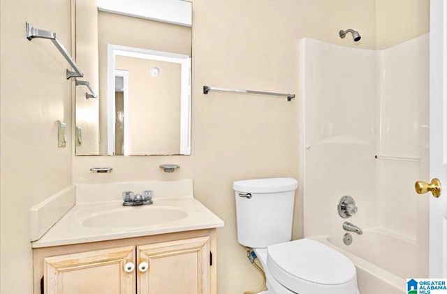 1518 5TH AVENUE SE, Cullman, AL 35055