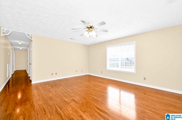 1518 5TH AVENUE SE, Cullman, AL 35055