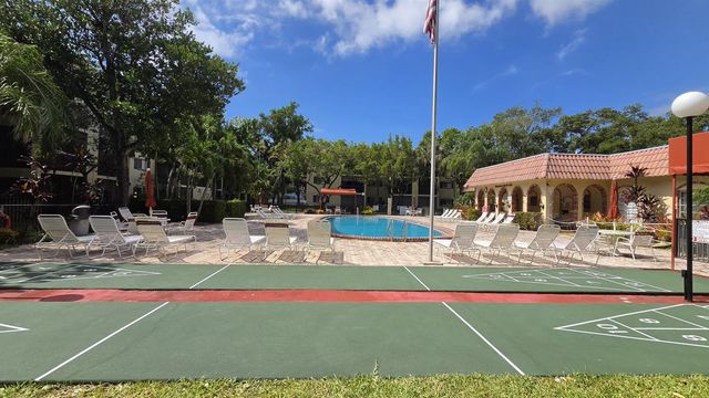 257 S Cypress Road 408, Pompano Beach, FL 33060