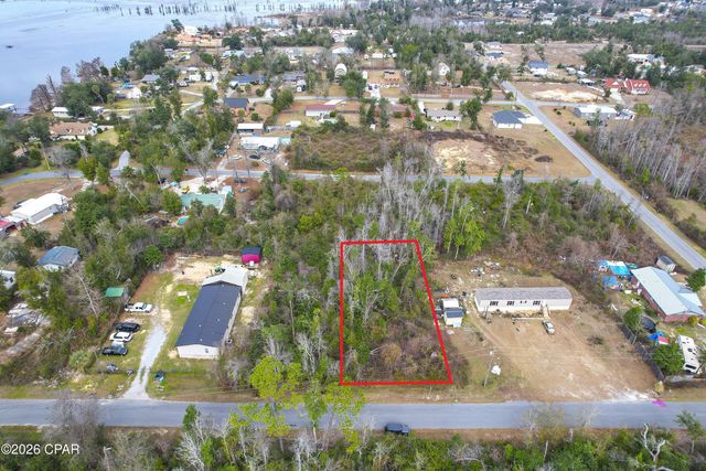 000 Magnolia Avenue, Youngstown, FL 32466