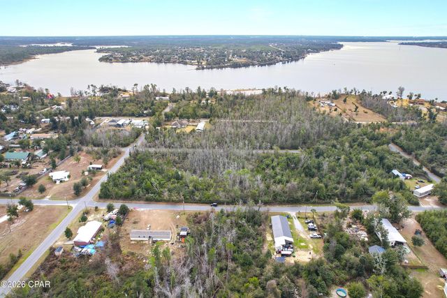 000 Magnolia Avenue, Youngstown, FL 32466