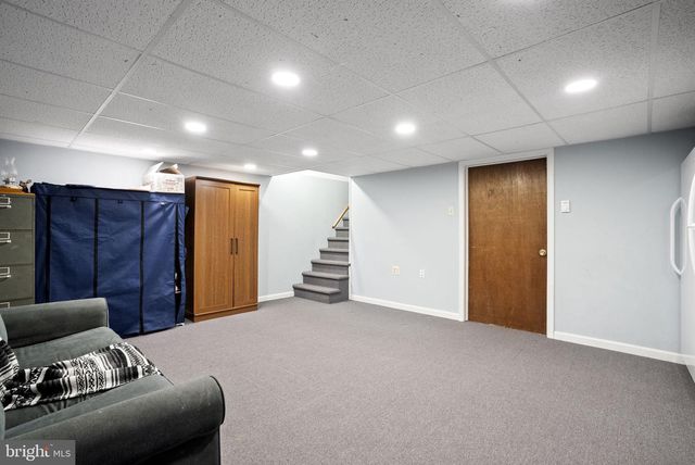 677 S 6TH AVE, Royersford, PA 19468