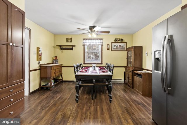 677 S 6TH AVE, Royersford, PA 19468