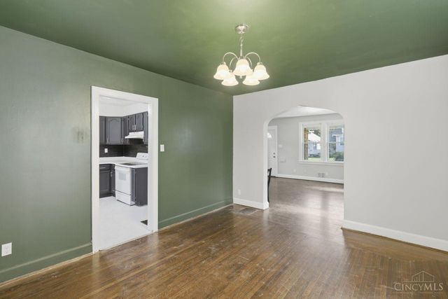1714 Waltham Avenue, North College Hill, OH 45239
