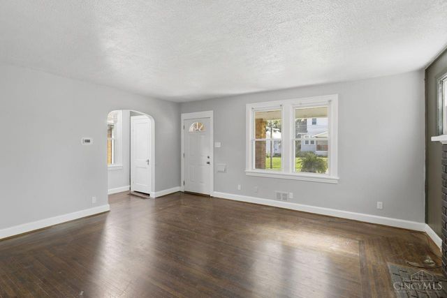 1714 Waltham Avenue, North College Hill, OH 45239