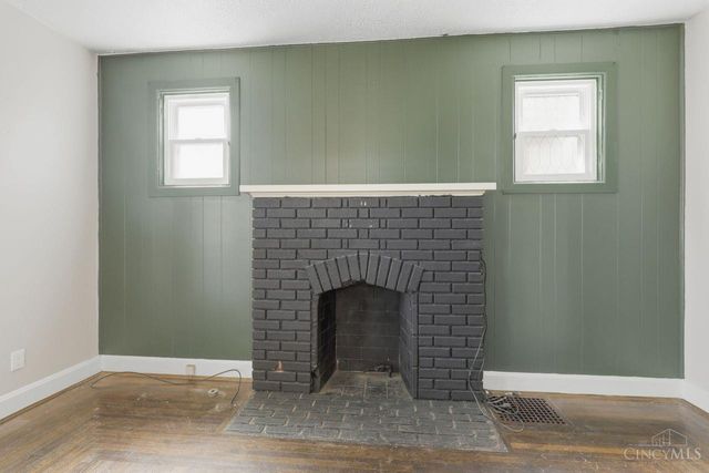 1714 Waltham Avenue, North College Hill, OH 45239