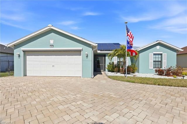 1901 SW 14th ST, Cape Coral, FL 33991