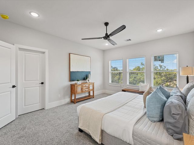 4812 Cochran Street, Houston, TX 77009