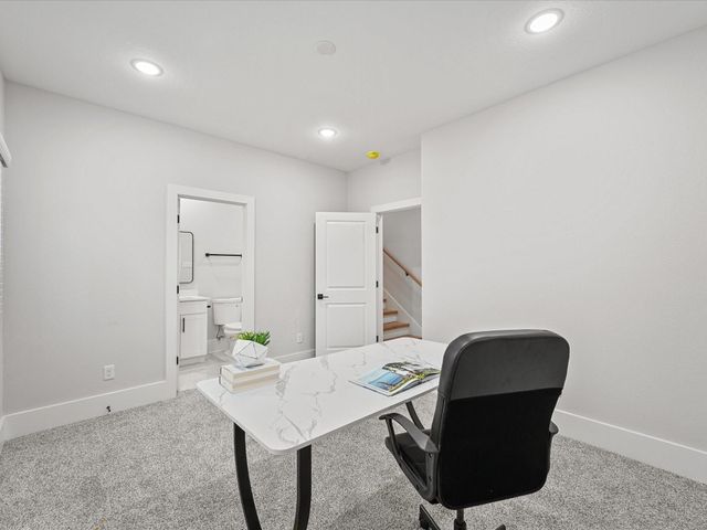 4812 Cochran Street, Houston, TX 77009