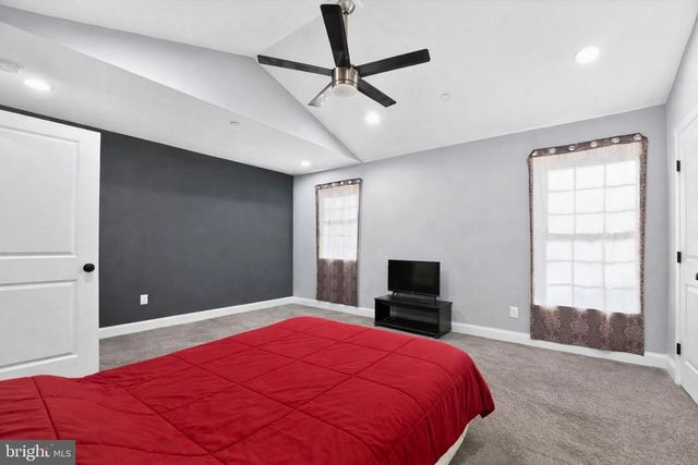 3737 FORDS LN, Baltimore, MD 21215