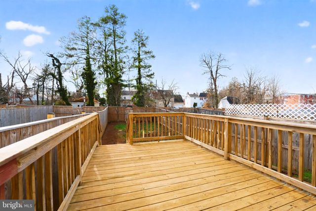 3737 FORDS LN, Baltimore, MD 21215