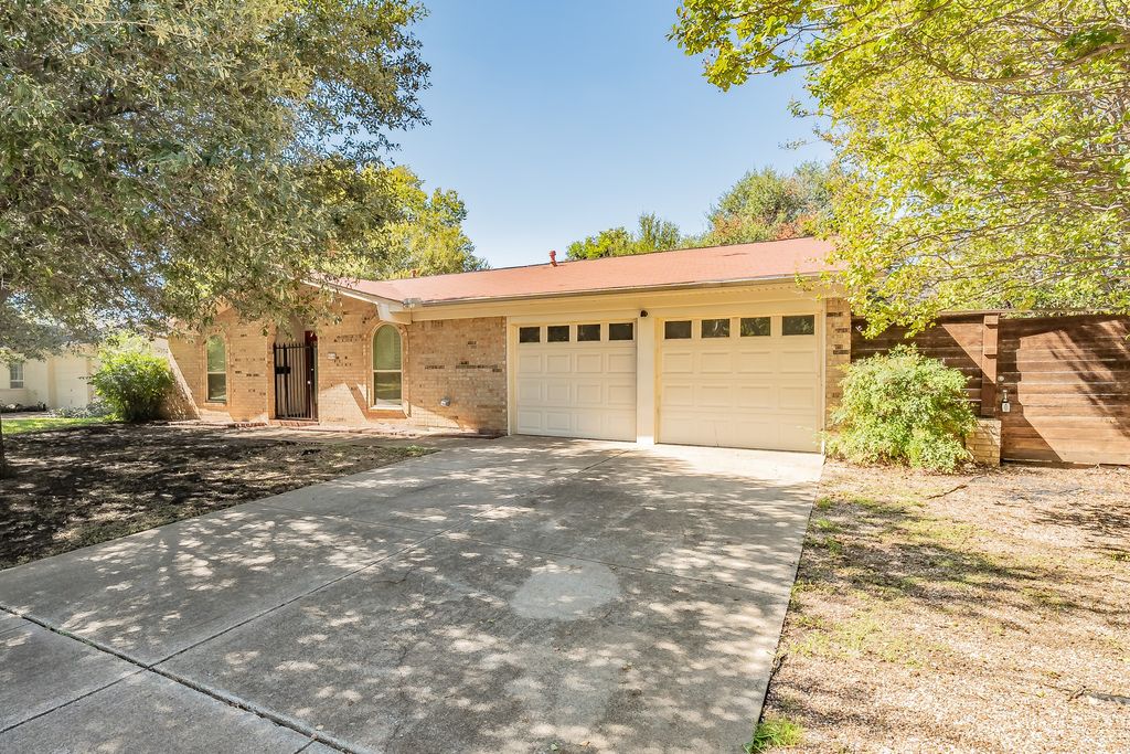5216 Wentworth Street, Fort Worth, TX 76132 — photo 2