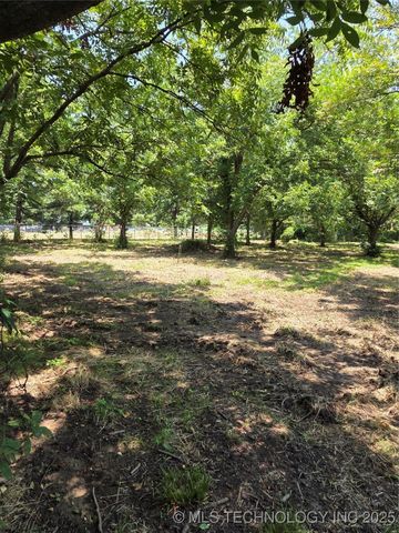 580 Road, Inola, OK 74036