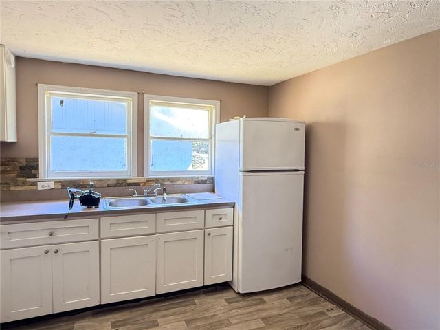 3124 9TH STREET E, Bradenton, FL 34208