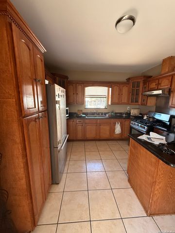 834 W Baetz, San Antonio, TX 78221