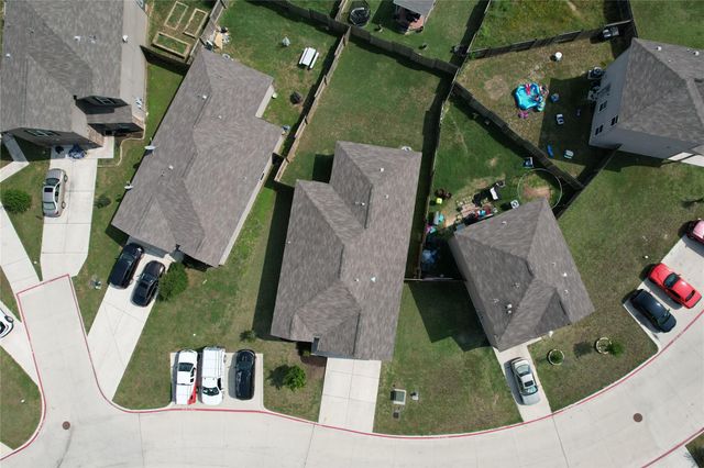 4005 Cressler LN 16G, Jarrell, TX 76537