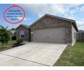 4005 Cressler LN 16G, Jarrell, TX 76537