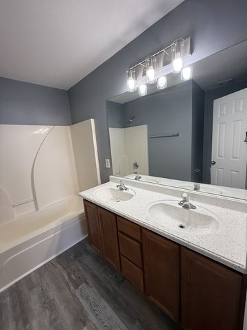 1010 Arlene Dr, N, La Vergne, TN 37086