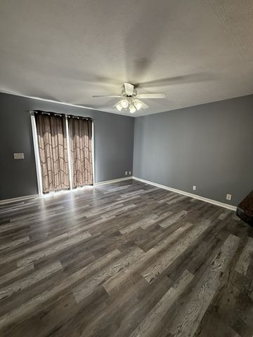 1010 Arlene Dr, N, La Vergne, TN 37086