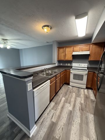 1010 Arlene Dr, N, La Vergne, TN 37086