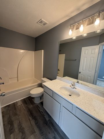 1010 Arlene Dr, N, La Vergne, TN 37086