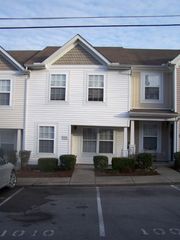 1010 Arlene Dr, N, La Vergne, TN 37086