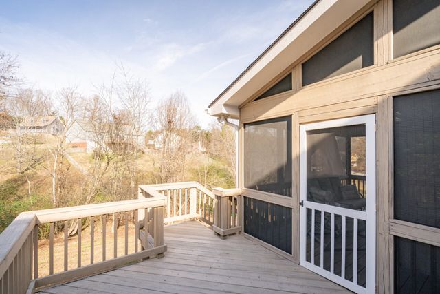 9847 Autumn Glen Drive, Soddy Daisy, TN 37379