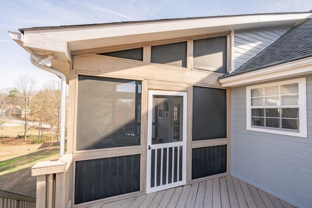 9847 Autumn Glen Drive, Soddy Daisy, TN 37379